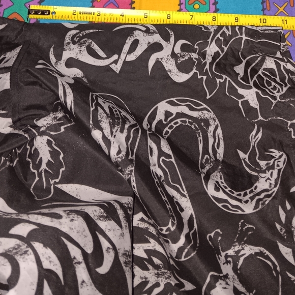 Detroit Tigers Skull & Roses Snakes Swimming Swim Trunks Board Shorts Vintage - Picture 6 of 6